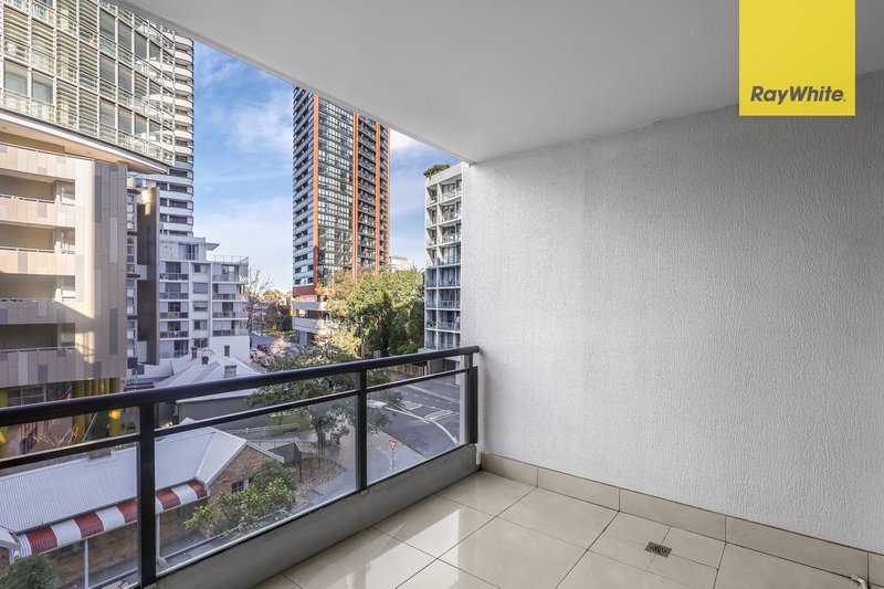 Photo - 14/26-30 Hassall Street, Parramatta NSW 2150 - Image 7