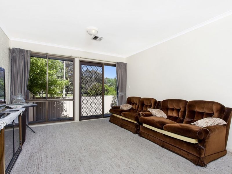 Photo - 14/26 Chave Street, Holt ACT 2615 - Image 3