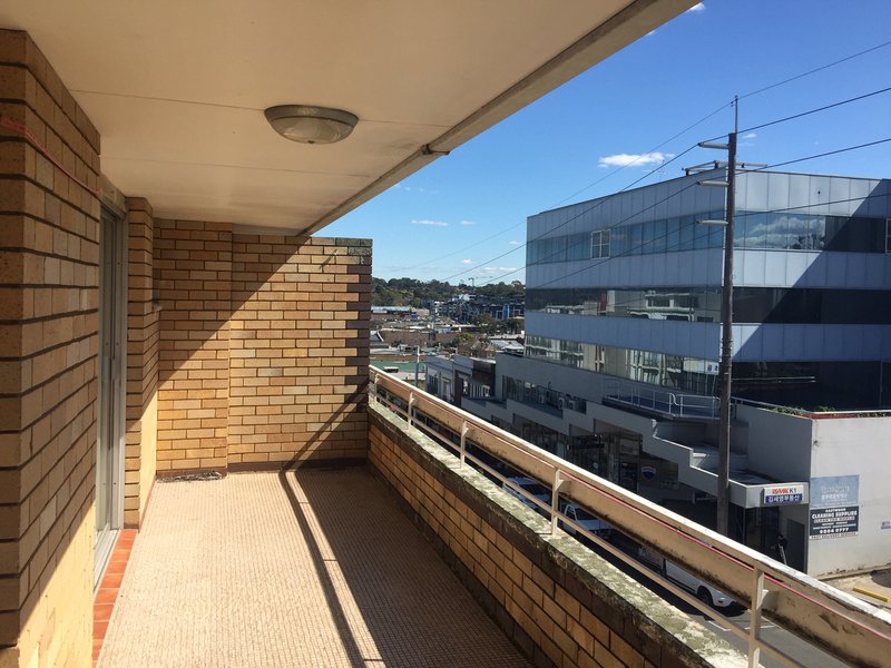 Photo - 14/26 Rowe Street, Eastwood NSW 2122 - Image 6