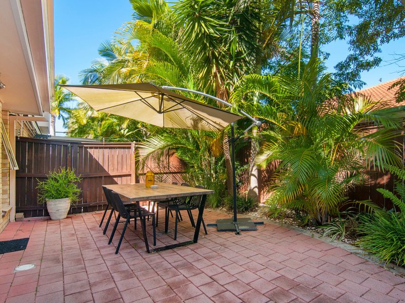 Photo - 14/264-268 Oxley Drive, Coombabah QLD 4216 - Image 4