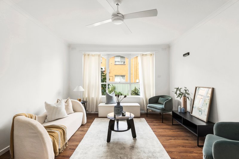 Photo - 1/427 Brunswick Road, Brunswick West VIC 3055 - Image 2