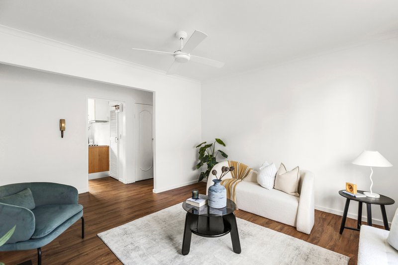 Photo - 1/427 Brunswick Road, Brunswick West VIC 3055 - Image 3