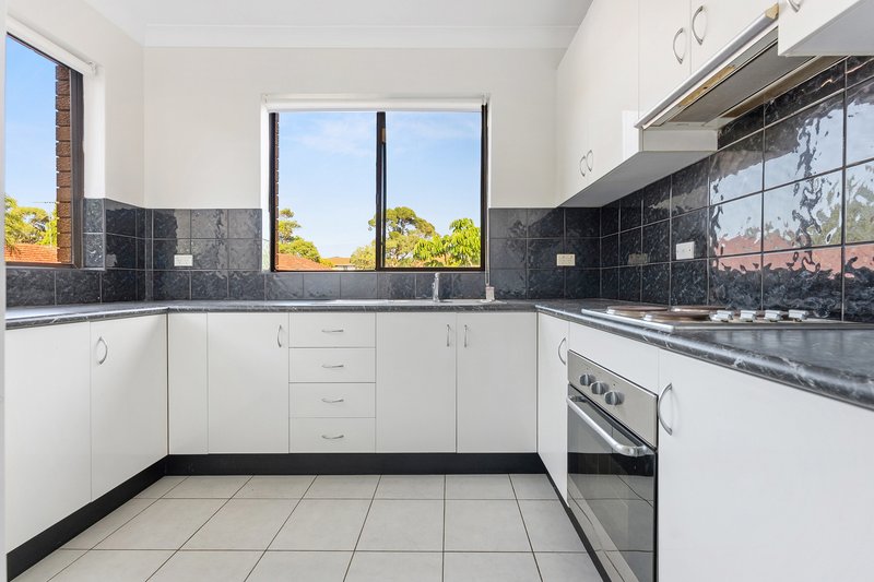 Photo - 14/28 Trafalgar Street, Brighton-Le-Sands NSW 2216 - Image 3