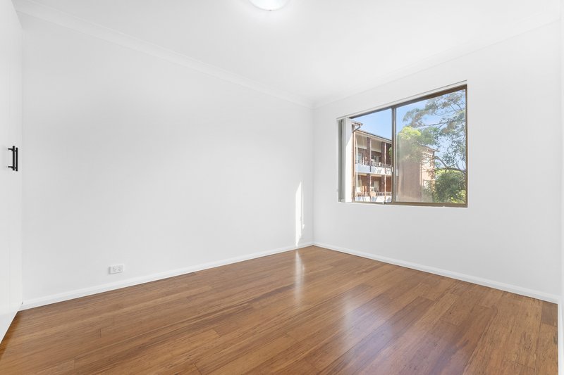 Photo - 14/28 Trafalgar Street, Brighton-Le-Sands NSW 2216 - Image 4