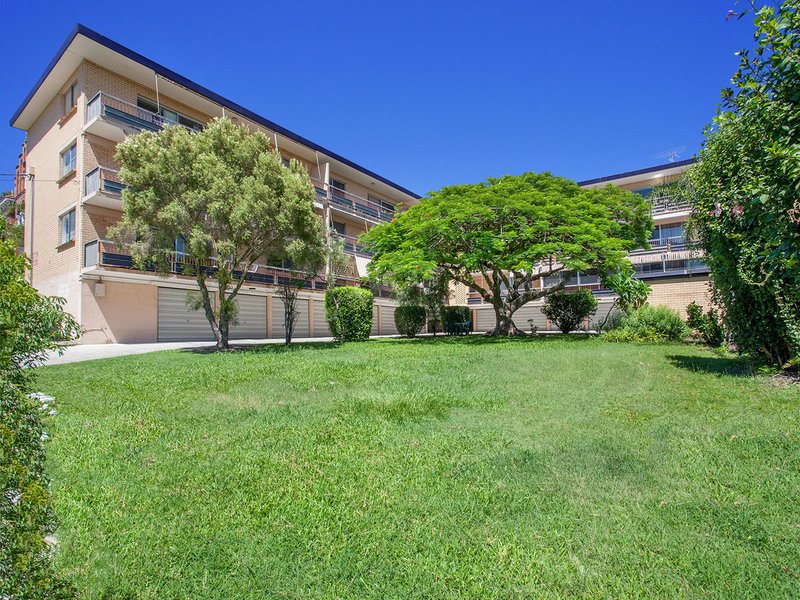 Photo - 14/29 Grove Street, Toowong QLD 4066 - Image 2