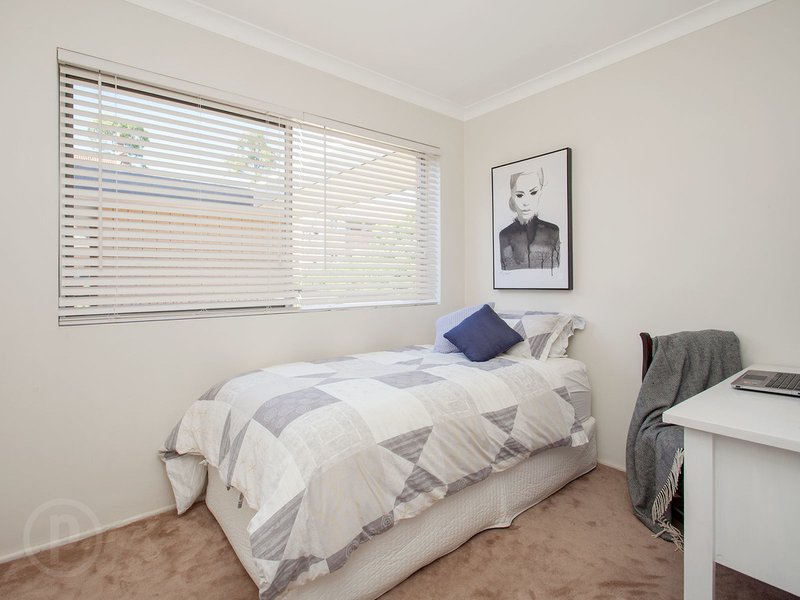 Photo - 14/29 Grove Street, Toowong QLD 4066 - Image 11