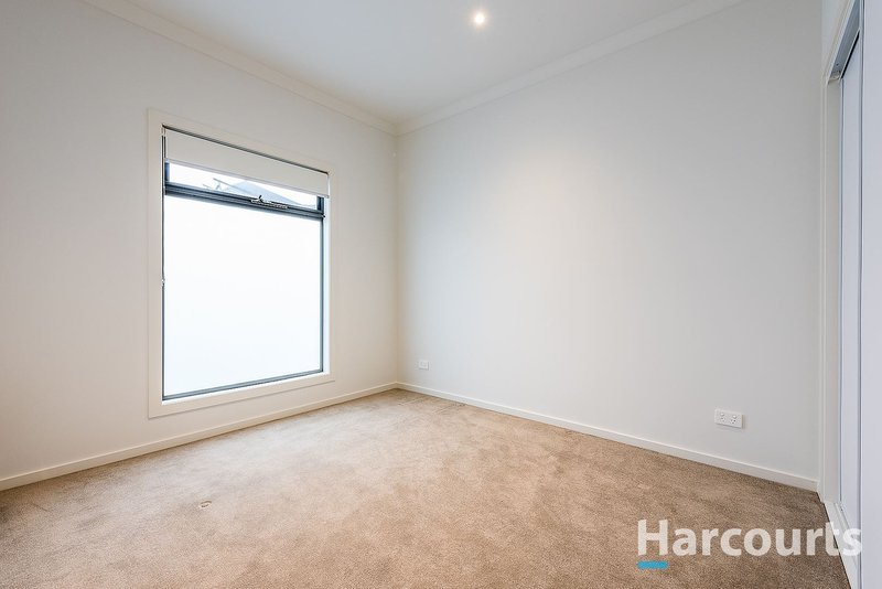 Photo - 14/29 Stamford Crescent, Rowville VIC 3178 - Image 2