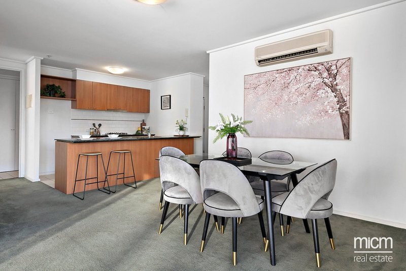 Photo - 142/99 Whiteman Street, Southbank VIC 3006 - Image 6