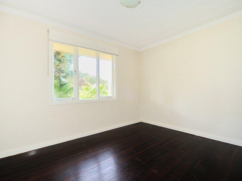 Photo - 142A Lewington Street, Rockingham WA 6168 - Image 4