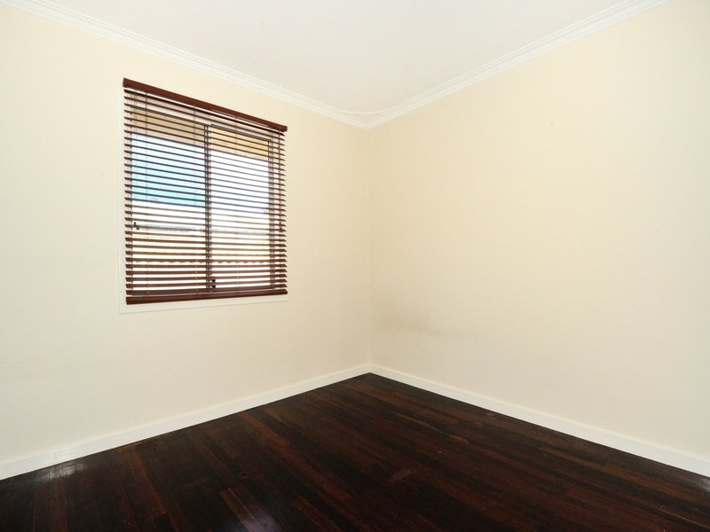 Photo - 142A Lewington Street, Rockingham WA 6168 - Image 5