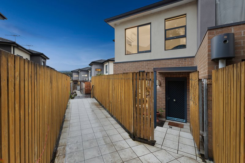 14/3-5 Milton Street, Ferntree Gully VIC 3156