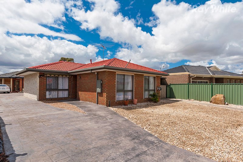 1/43 Abercarn Avenue, Craigieburn VIC 3064