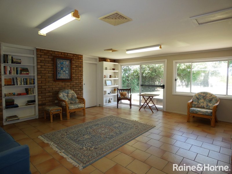 Photo - 143 Amaroo Drive, Moree NSW 2400 - Image 9