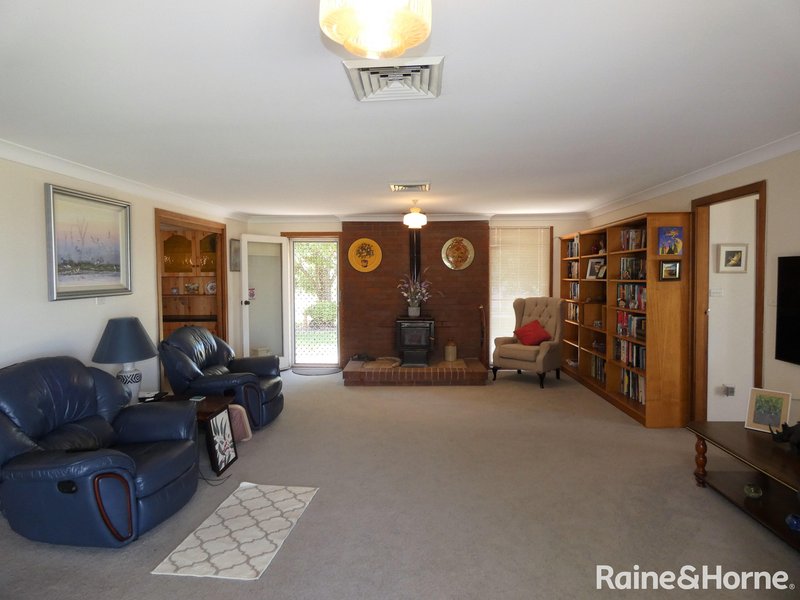 Photo - 143 Amaroo Drive, Moree NSW 2400 - Image 15