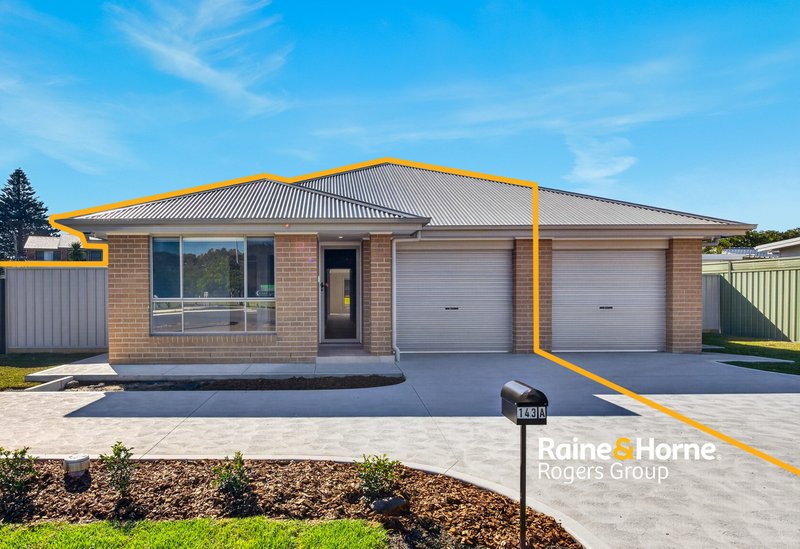 Photo - 143 Budgewoi Road, Budgewoi NSW 2262 - Image 1