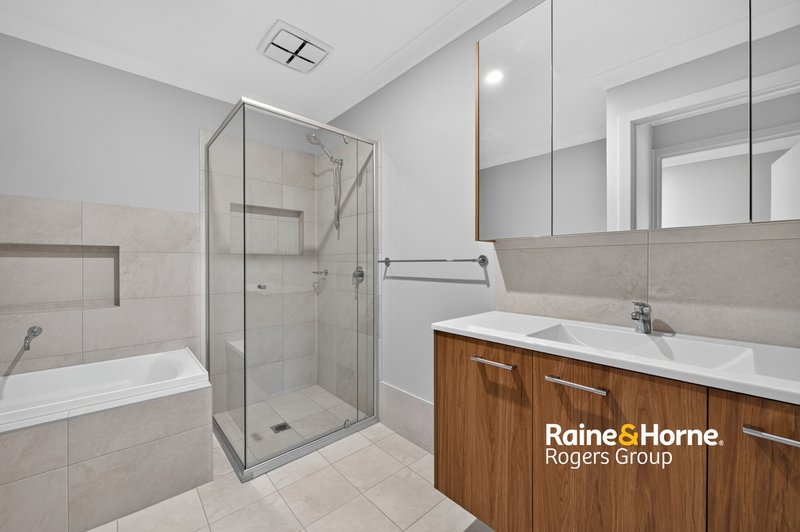 Photo - 143 Budgewoi Road, Budgewoi NSW 2262 - Image 5