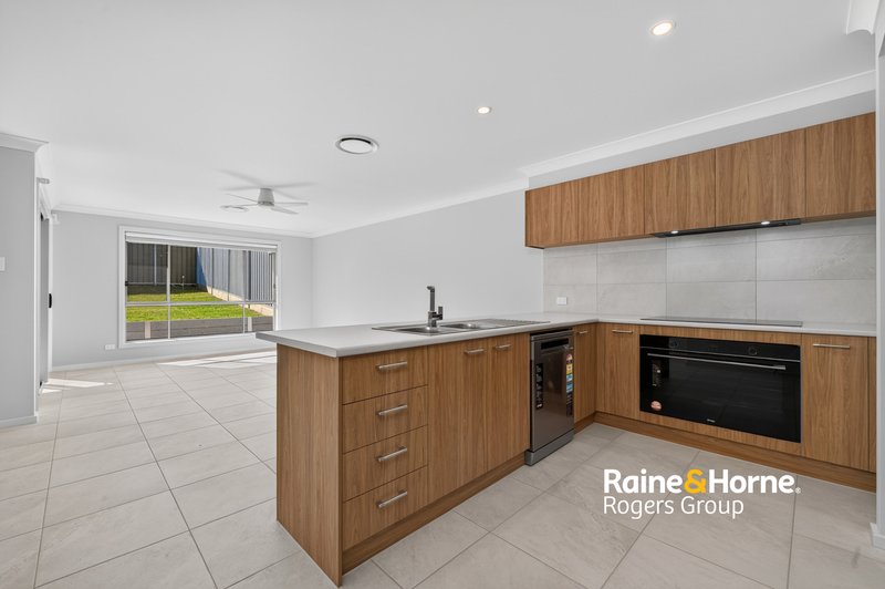 Photo - 143 Budgewoi Road, Budgewoi NSW 2262 - Image 7