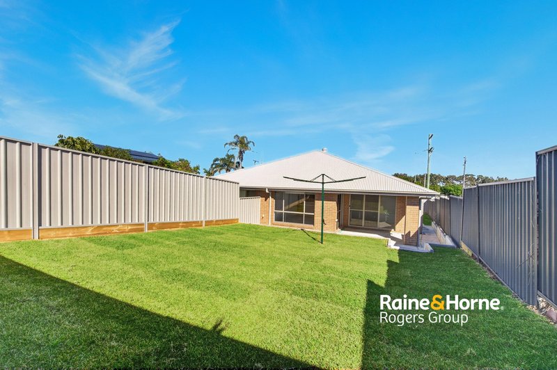 Photo - 143 Budgewoi Road, Budgewoi NSW 2262 - Image 12