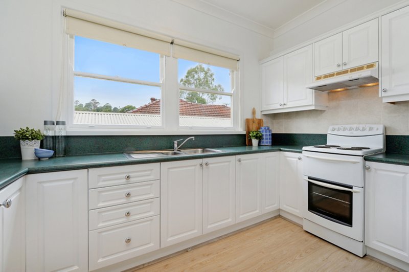 Photo - 143 Burdett Street, Wahroonga NSW 2076 - Image 6