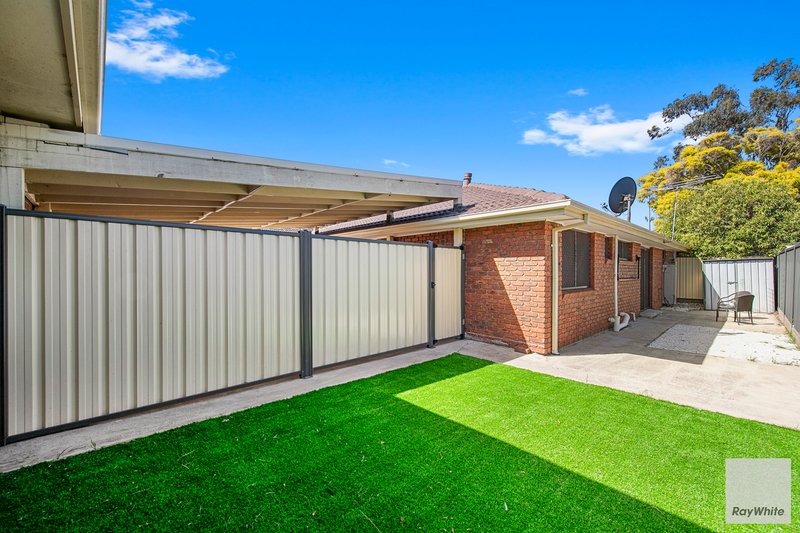 Photo - 1/43 Carbine Way, Keilor Downs VIC 3038 - Image 12