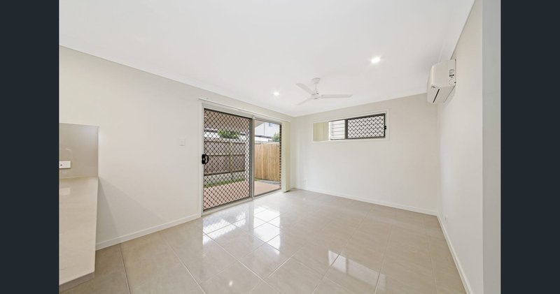 Photo - 14/3 Chelmsford Road, Mango Hill QLD 4509 - Image 4