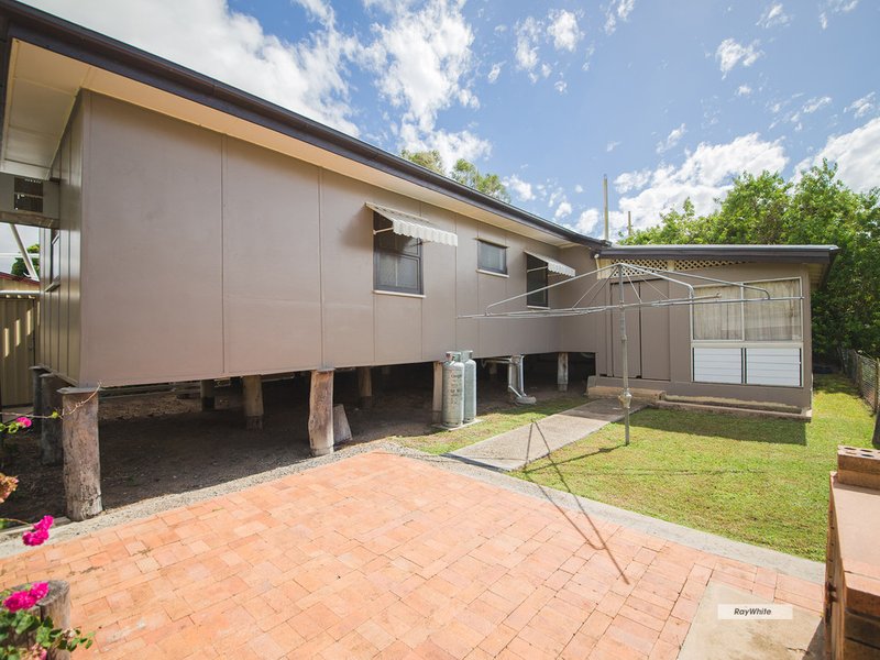 Photo - 143 Denham Terrace, Allenstown QLD 4700 - Image 11