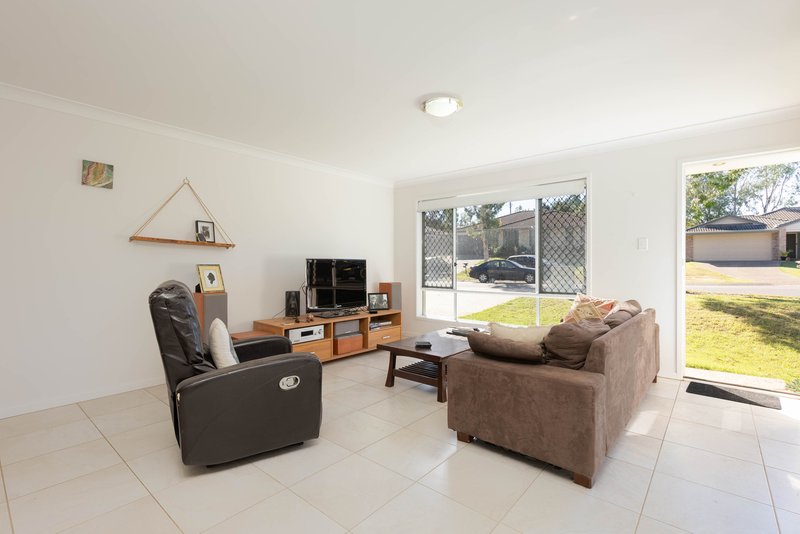 Photo - 1/43 Drysdale Place, Brassall QLD 4305 - Image 6