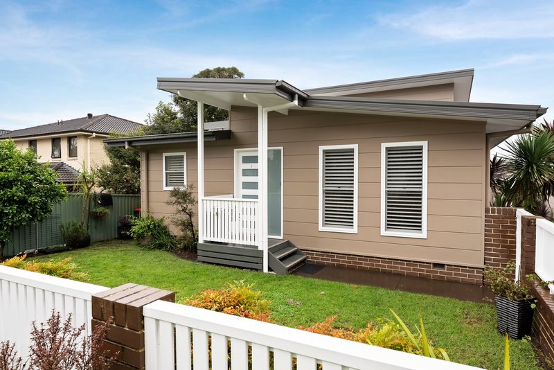 Photo - 1/43 Laurina Avenue, Helensburgh NSW 2508 - Image 6