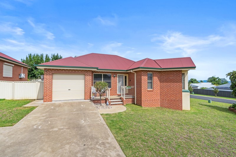 1/43 London Drive, Cowra NSW 2794