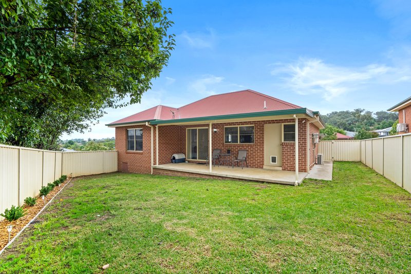 Photo - 1/43 London Drive, Cowra NSW 2794 - Image 12