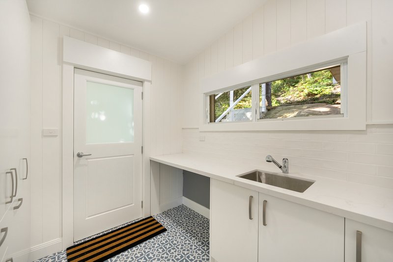 Photo - 143 Mccarrs Creek Road, Church Point NSW 2105 - Image 11