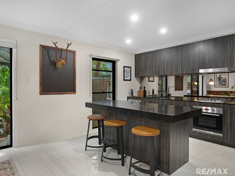 Photo - 143 North Hill Drive, Robina QLD 4226 - Image 4