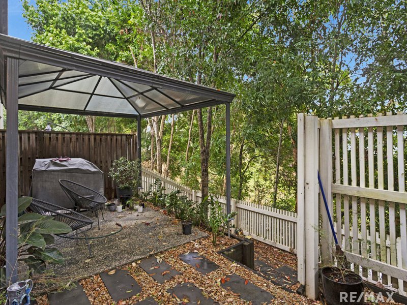 Photo - 143 North Hill Drive, Robina QLD 4226 - Image 5