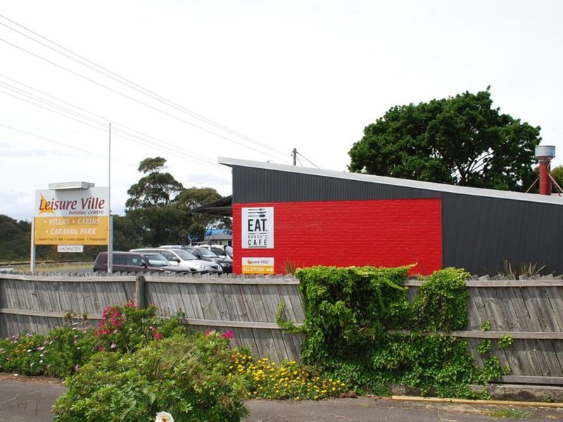 Photo - 143 Old Bass Highway, Wynyard TAS 7325 - Image 12