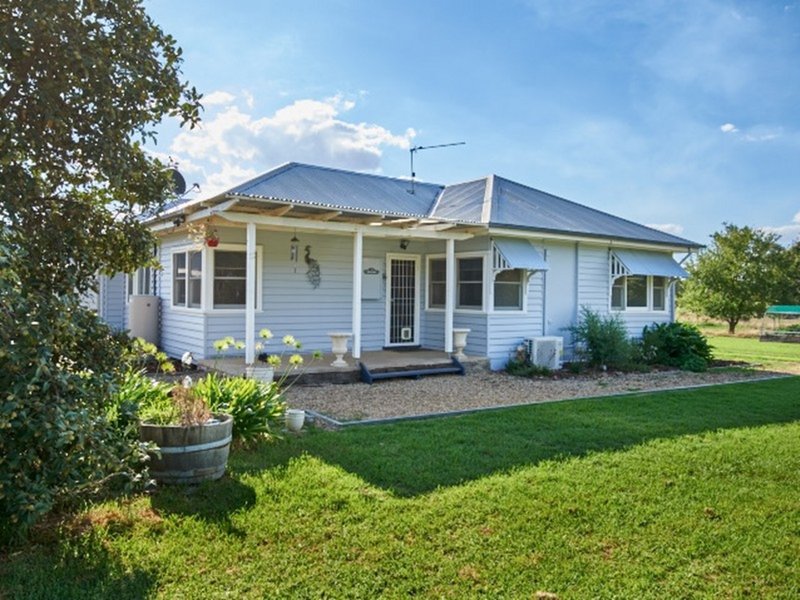 143 Old Trunk Road, The Rock NSW 2655