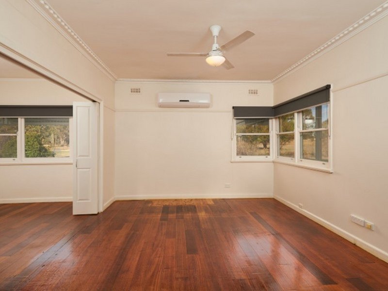 Photo - 143 Old Trunk Road, The Rock NSW 2655 - Image 3