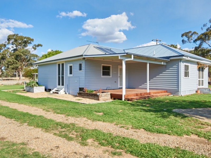 Photo - 143 Old Trunk Road, The Rock NSW 2655 - Image 8