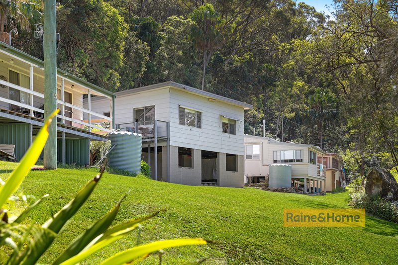 143 Patonga Creek , Patonga NSW 2256