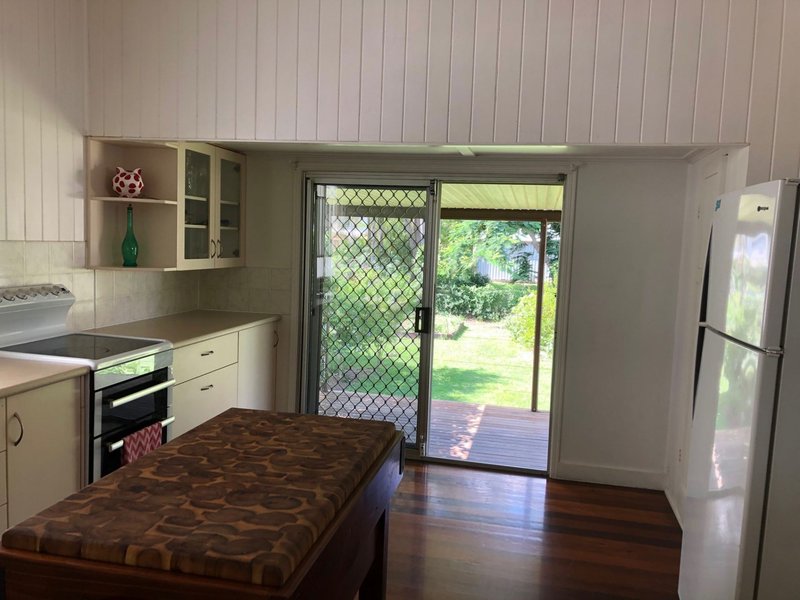 Photo - 143 Queen Street, Maryborough QLD 4650 - Image 9