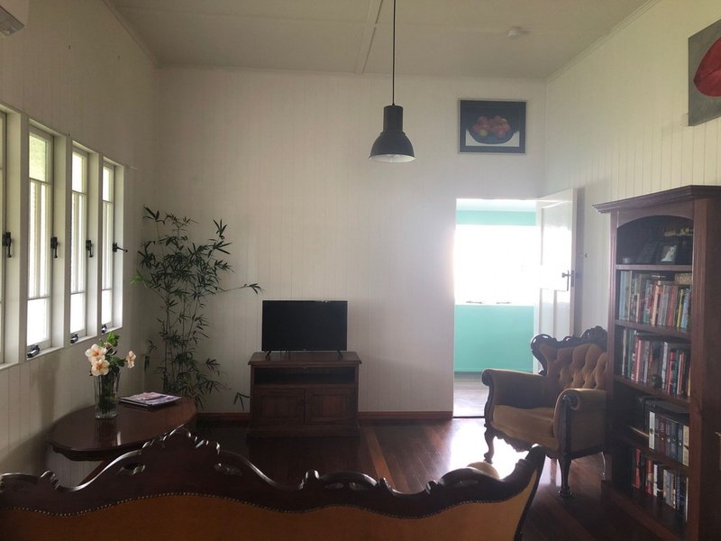 Photo - 143 Queen Street, Maryborough QLD 4650 - Image 10