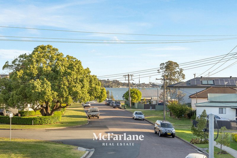 Photo - 1/43 Seaman Avenue, Warners Bay NSW 2282 - Image 11