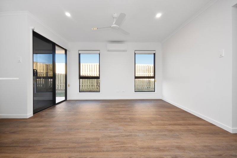 Photo - 1/43 Simpatico Street, Morayfield QLD 4506 - Image 4