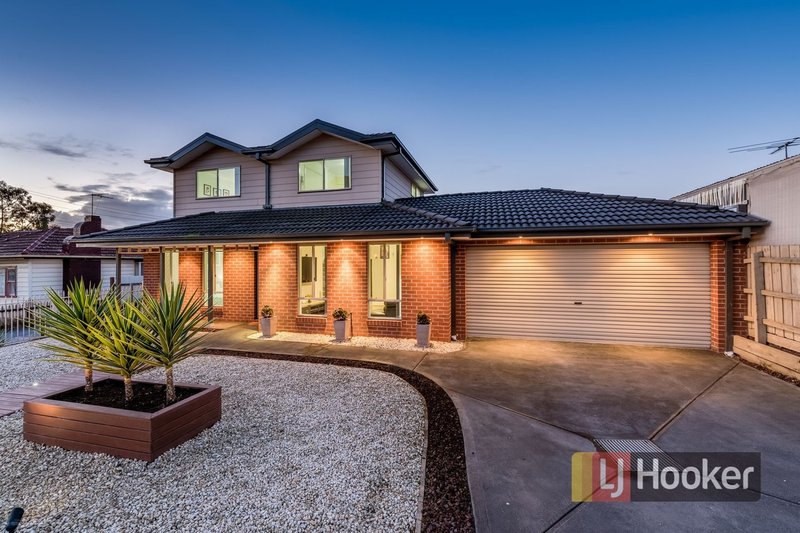 Photo - 1/43 Somerville Road, Hampton Park VIC 3976 - Image 1