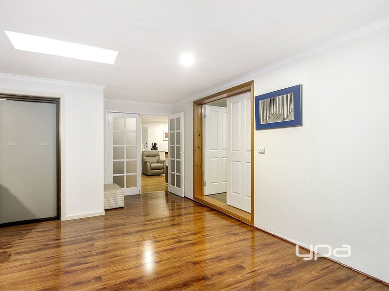 Photo - 143 Sunshine Avenue, St Albans VIC 3021 - Image 12