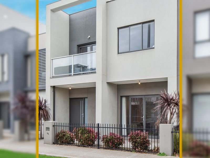 143 The Esplanade, Caroline Springs VIC 3023