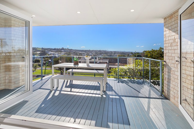 Photo - 1/43 Tombonda Drive, Kiama NSW 2533 - Image 11