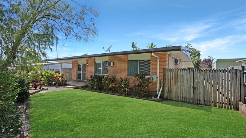 Photo - 143 Toogood Road, Bayview Heights QLD 4868 - Image 2