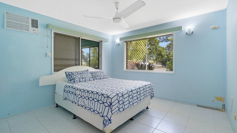 Photo - 143 Toogood Road, Bayview Heights QLD 4868 - Image 9