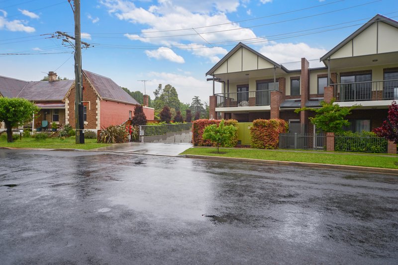 Photo - 14/3 Victoria Street, Bowral NSW 2576 - Image 1