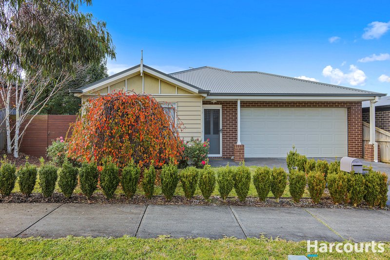 Photo - 143 Willandra Circuit, Warragul VIC 3820 - Image 2